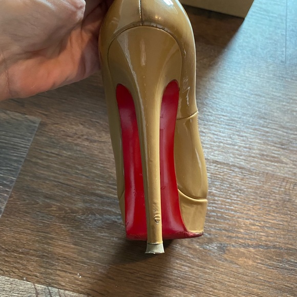 BIANCA PATENT LEATHER HEELS - BEIGE 37.5 - Picture 2 of 7